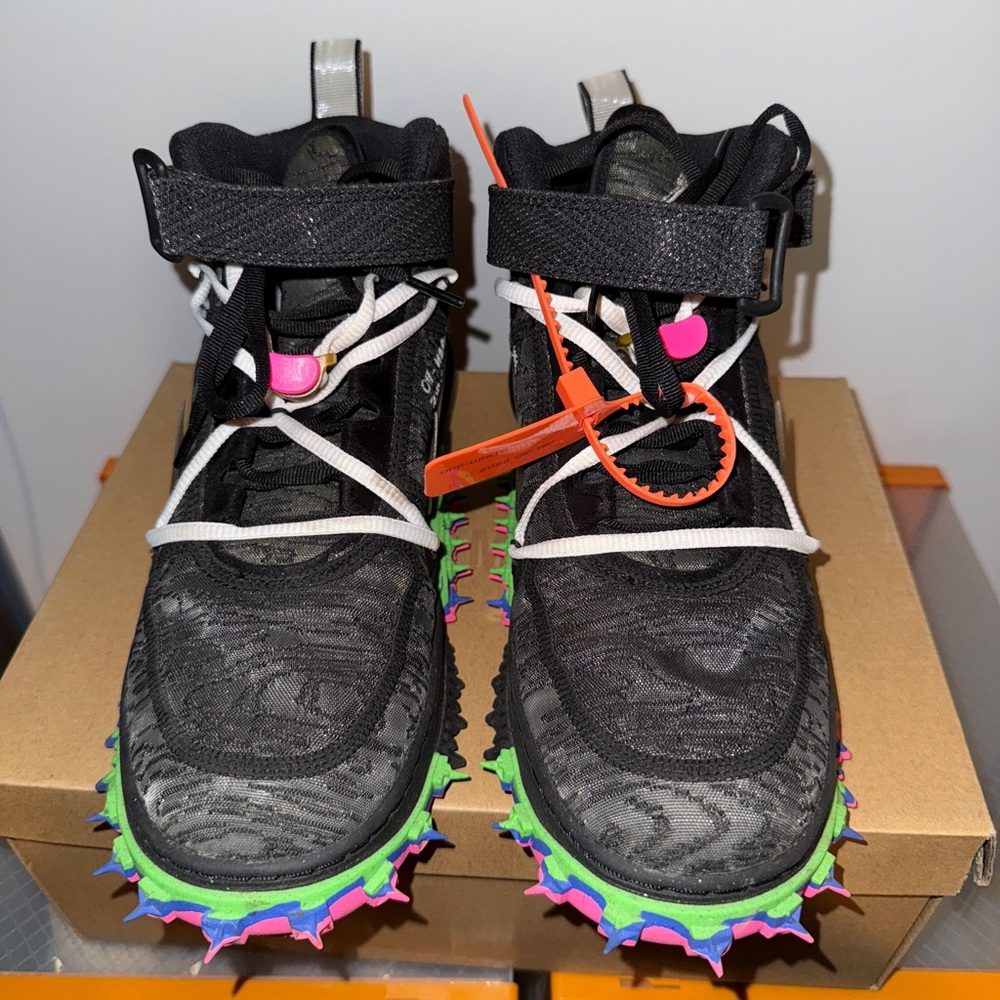 2022 Off White Air Force 1 Mid “Black” - Picture 2 of 8